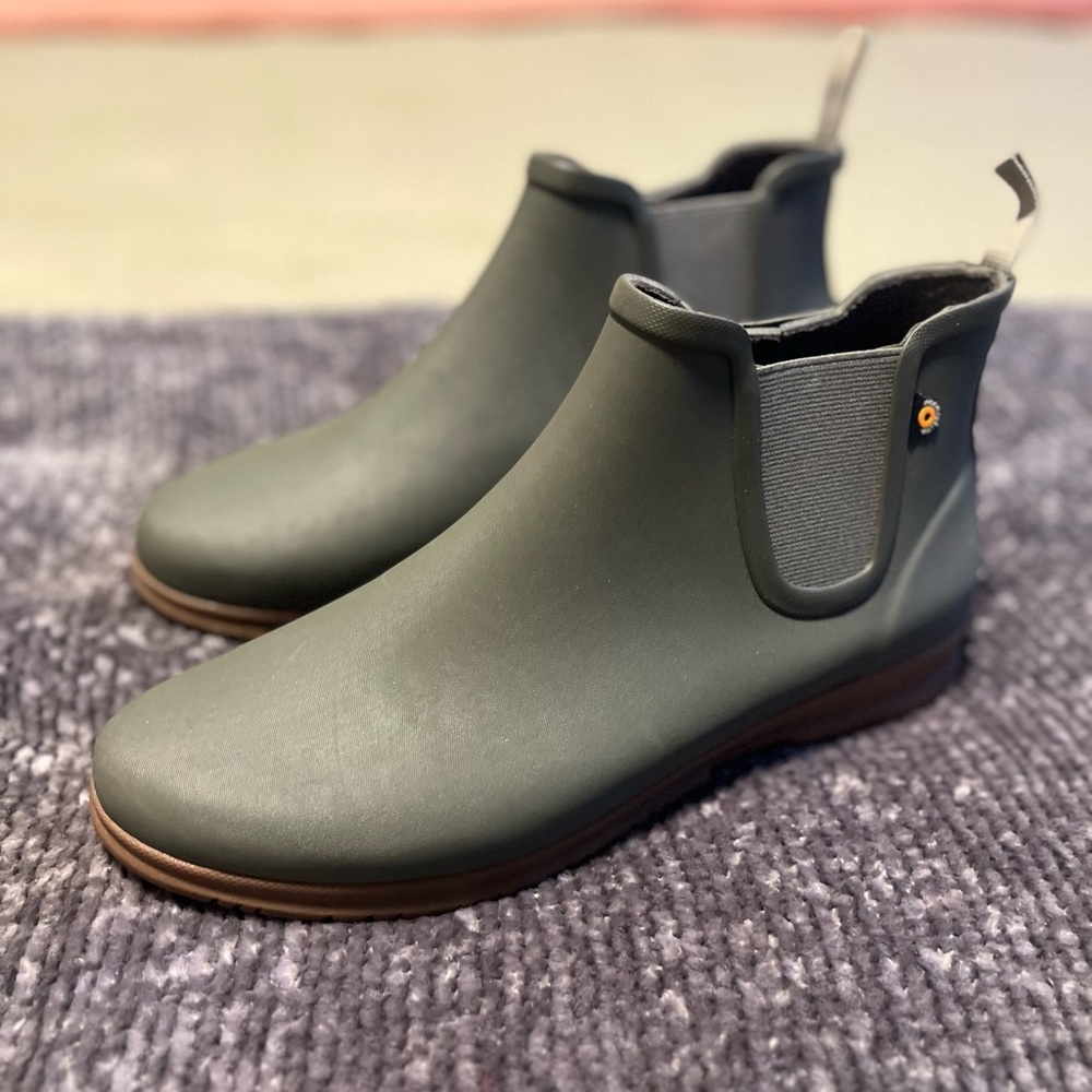 Bogs Sage Ankle Rain Boots